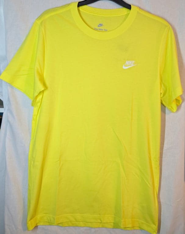 Nike Sportswear Club Men's T-Shirt